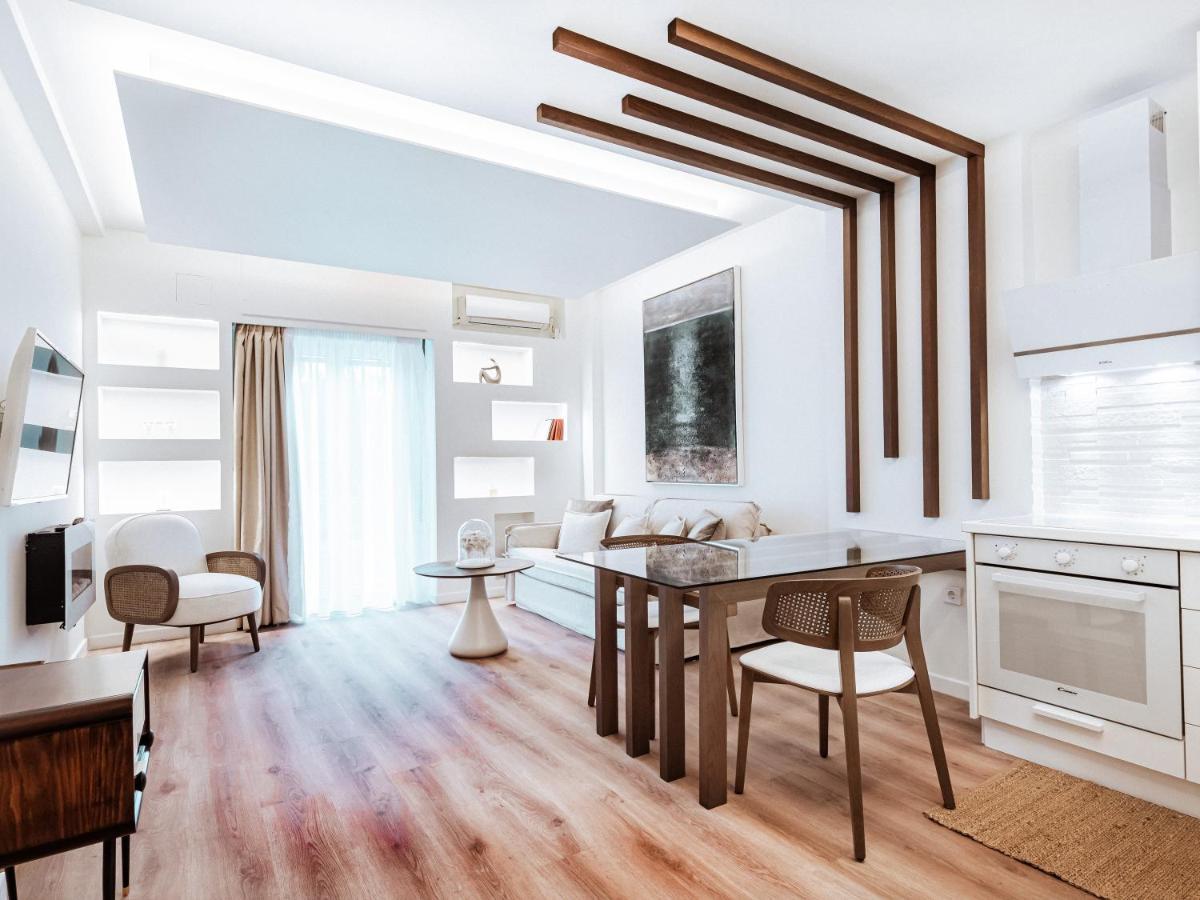 Luxury Apartment In The Heart Of The City - 1Br Athen Exterior foto