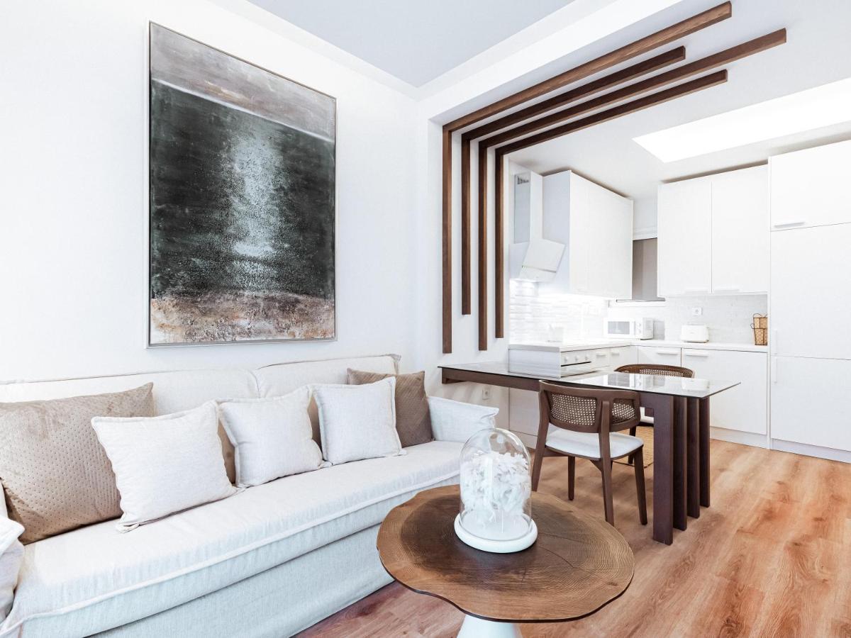 Luxury Apartment In The Heart Of The City - 1Br Athen Exterior foto